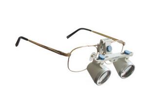 鏡架式手術放大鏡 SLE型